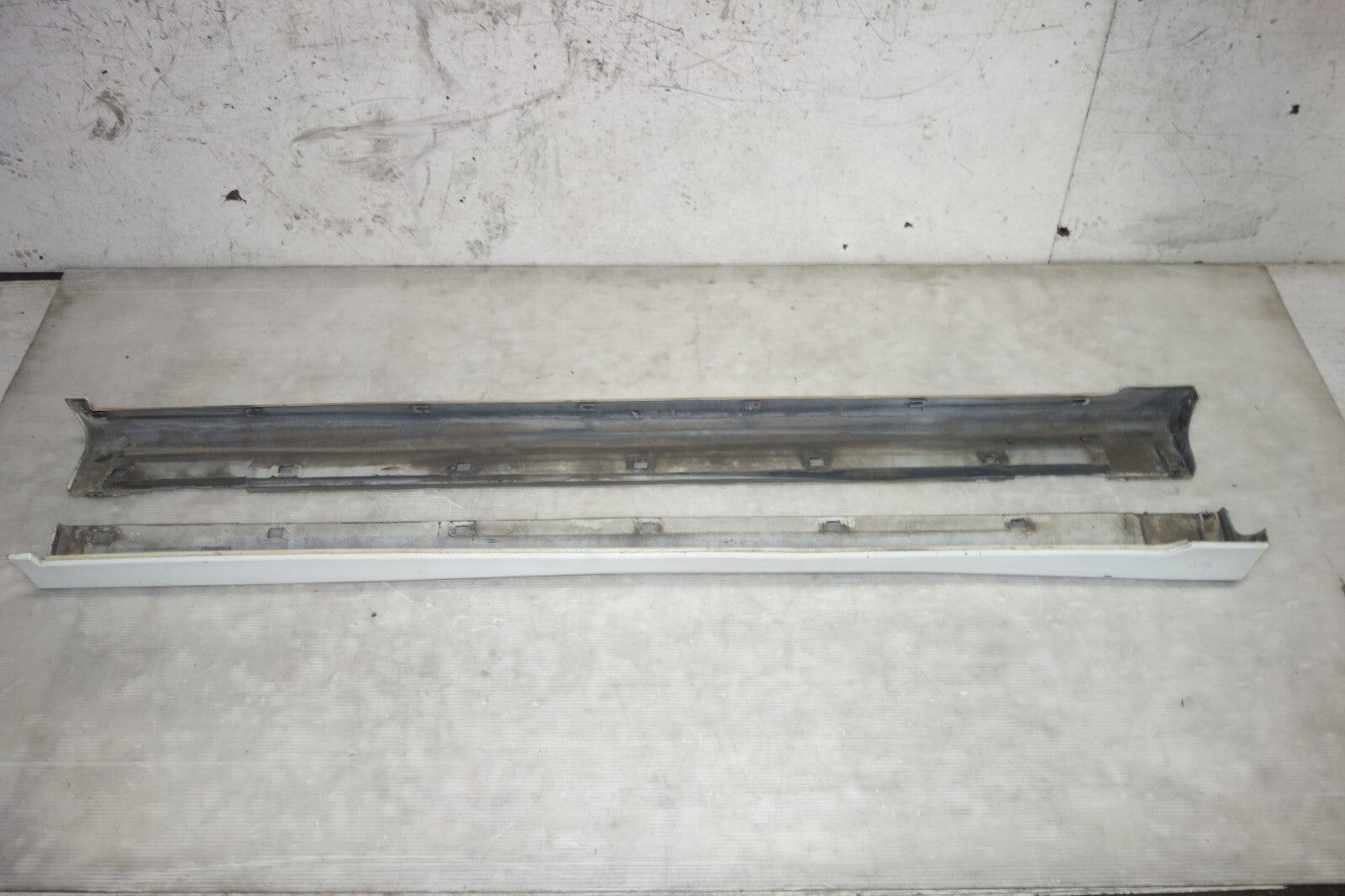JDM Subaru Legacy Optional Side Skirts Rocker Panels GT BE BH 3rd Gen 2000-2004
