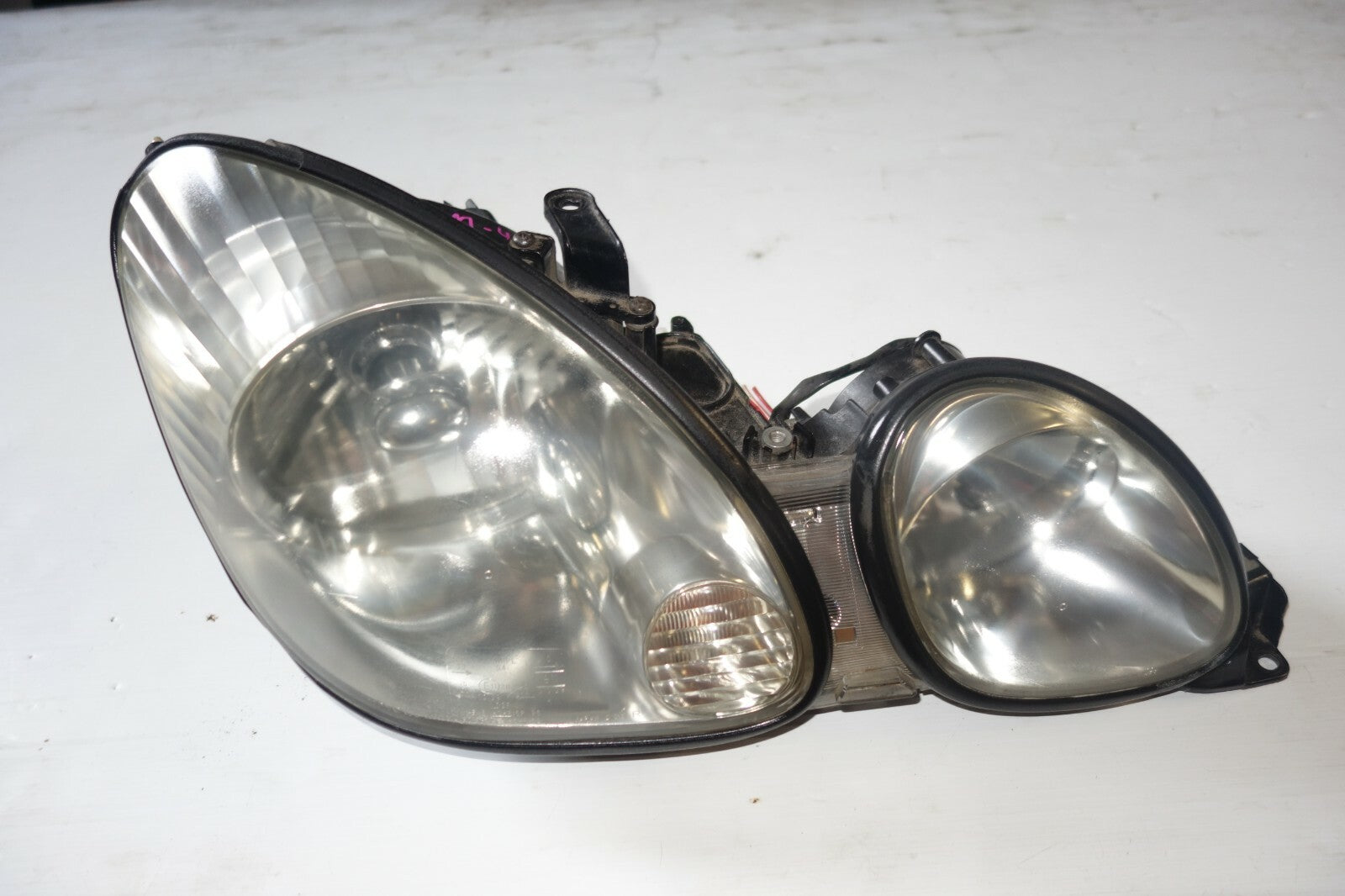 JDM 98-05 LEXUS GS300 GENUINE HEAD LIGHT RIGHT PASSENGER SIDE LAMP GS400 OEM