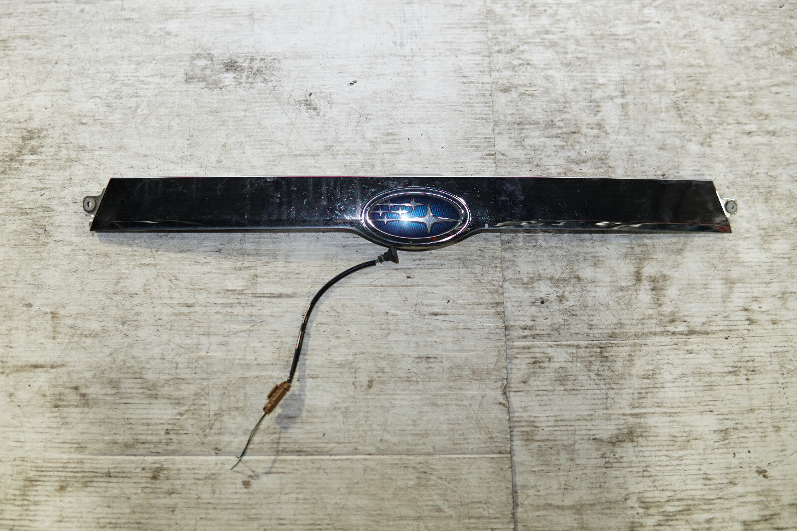 JDM Subaru Impreza WRX OEM Rear Center Garnish Middle Spoiler 2008-2014