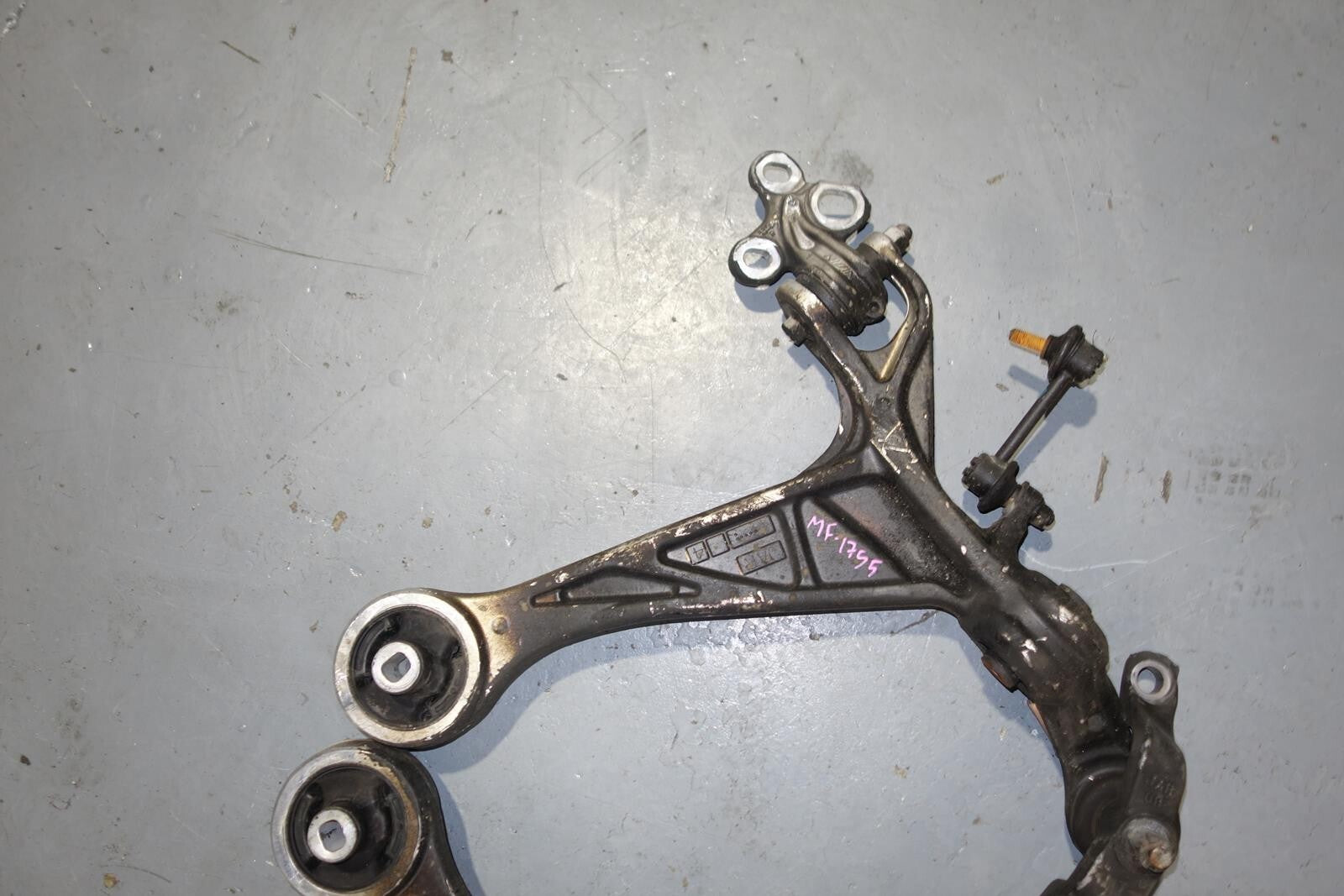 JDM 2005-2008 ACURA RL OEM KB1 GENUINE FRONT ALUMINUM LOWER CONTROL ARM