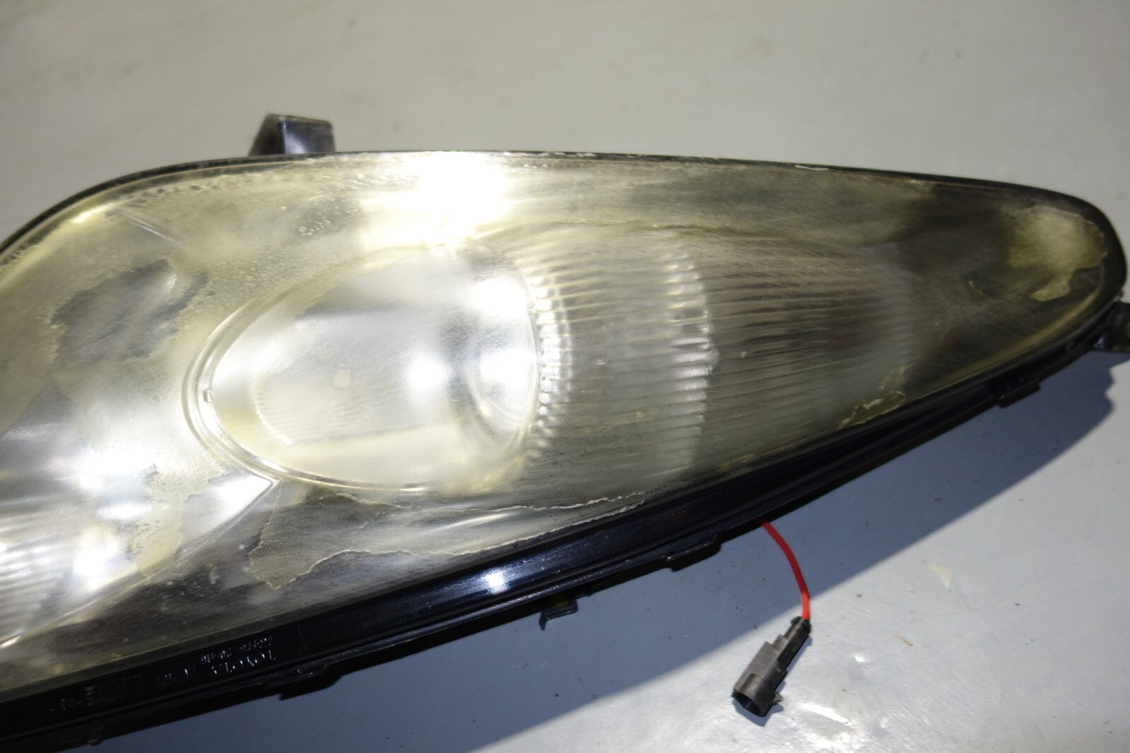 JDM Toyota Celica Genuine OEM Headlight Halogen Right side zzt231 2000-2005