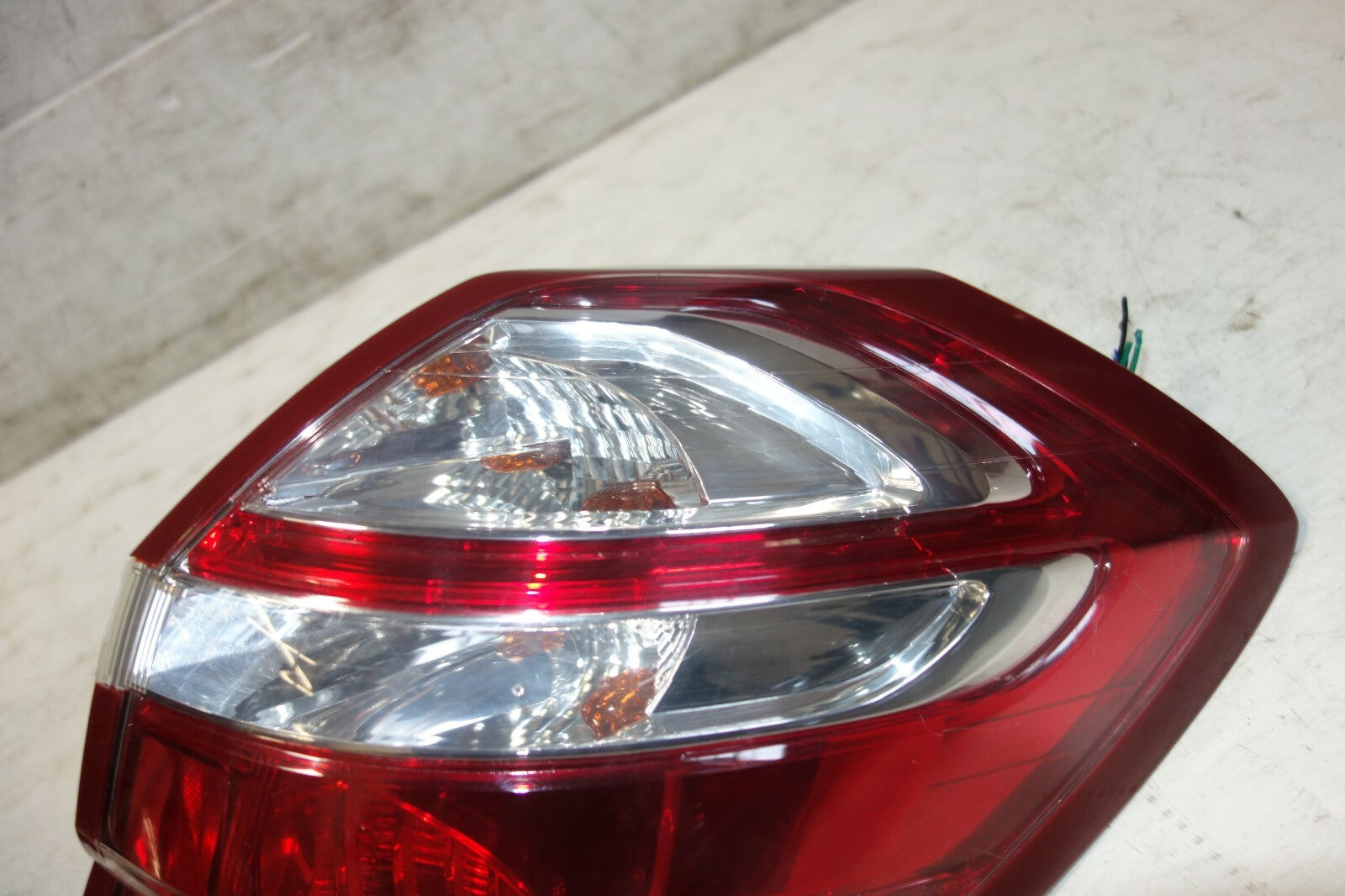 JDM SUBARU LEGACY OUTBACK KOUKI OEM USED TAIL LIGHTS TAIL LAMPS 2005-2009