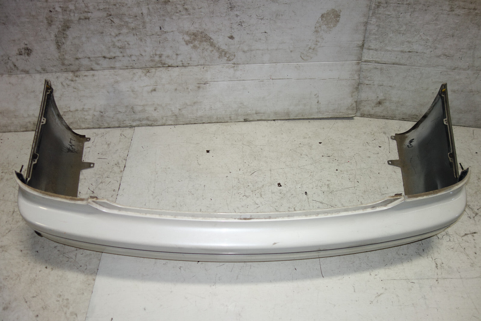 JDM Lexus GS300 GS400 GS430 Rear Bumper Cover JZS161 1998-2005 OEM