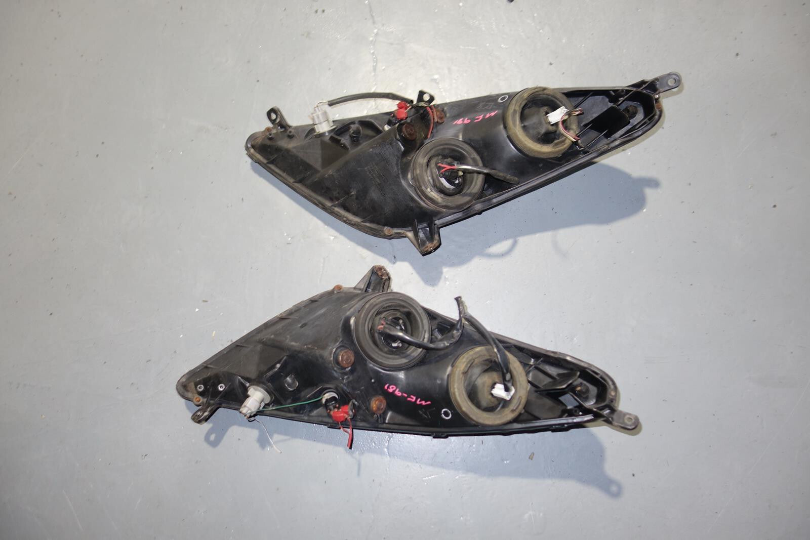 JDM Toyota Celica OEM Headlights Lights Head Lamps 2000 2001 2002 2003 2004 2005