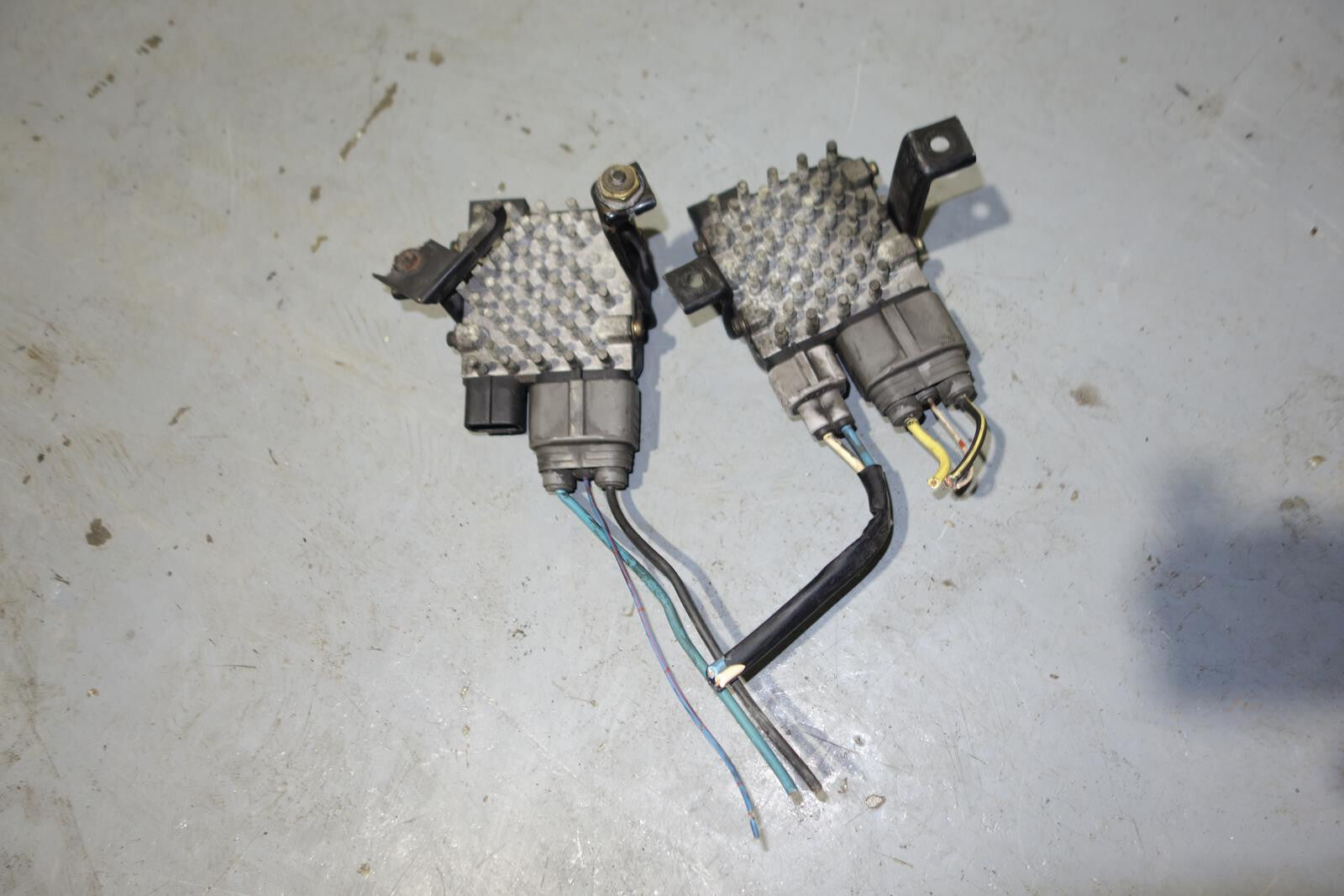 JDM Toyota Aristo 98-05 Radiator Cooling Fan Control Module 89257-30030 JZS161