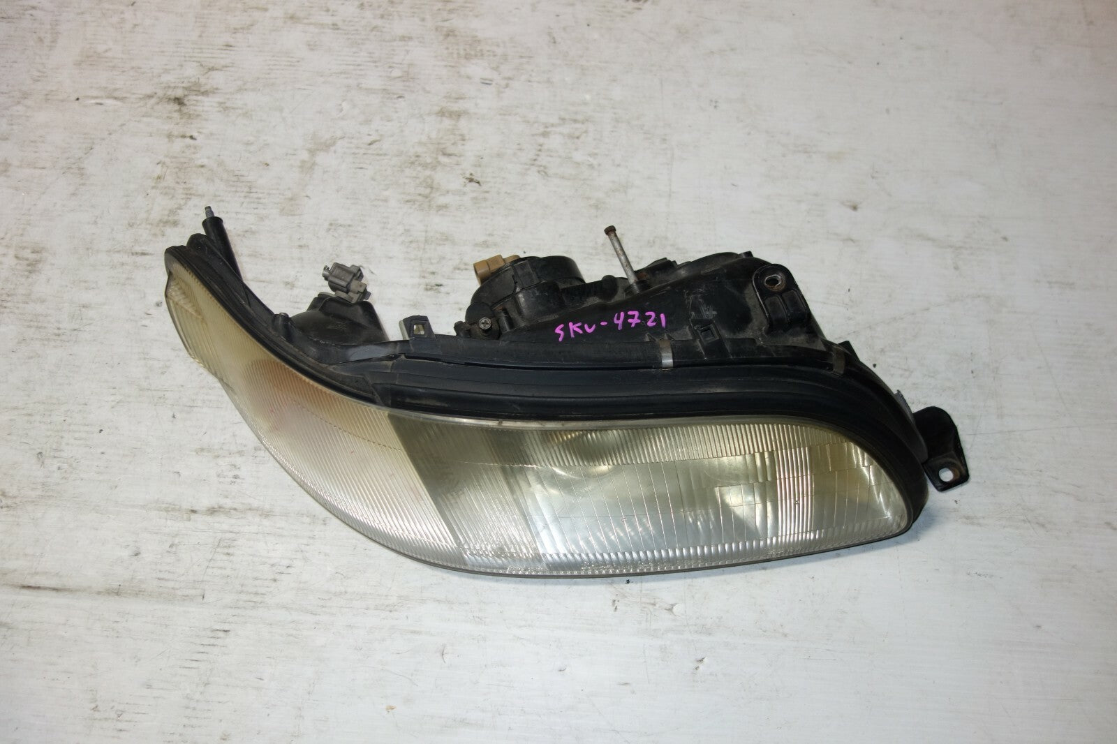 JDM Lexus GS300 / Aristo Front Right Headlight Lamp OEM 1991-1997