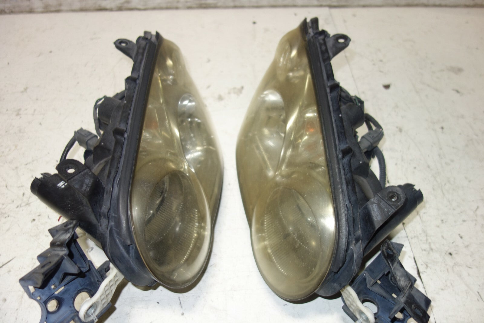 JDM Subaru Impreza WRX STI Headlights Headlamps HID V8 BLob Eye 2004 2005 Pair