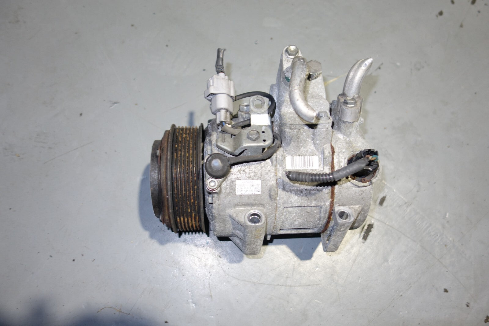 JDM TOYOTA /LEXUS 2GR FE V6 3.5L USED  AC COMPRESSOR OEM 447260-1151