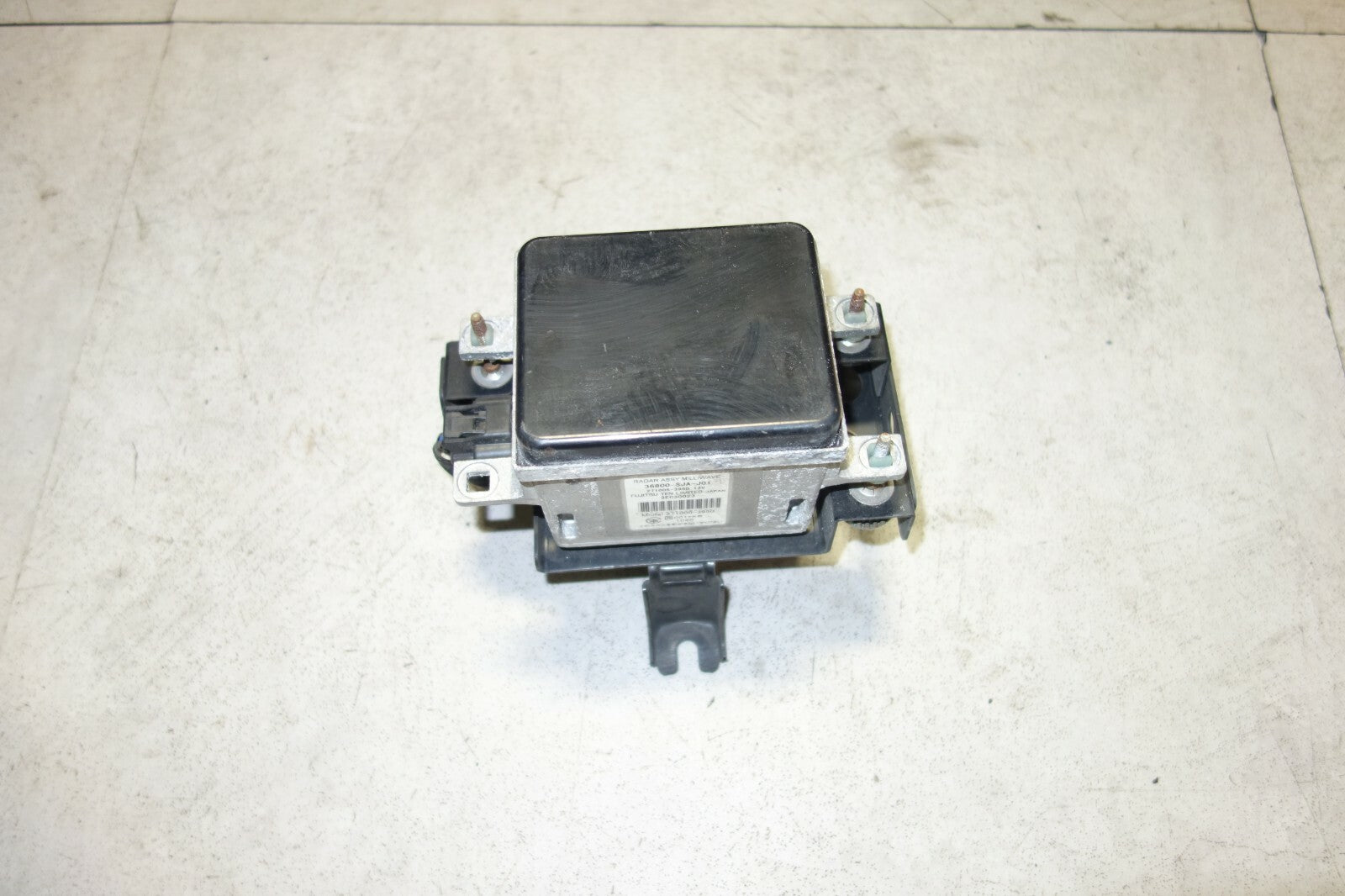 Acura RL Radar Assembly Cruise Sensor Milliwave OEM 2005 2006 2007 2008