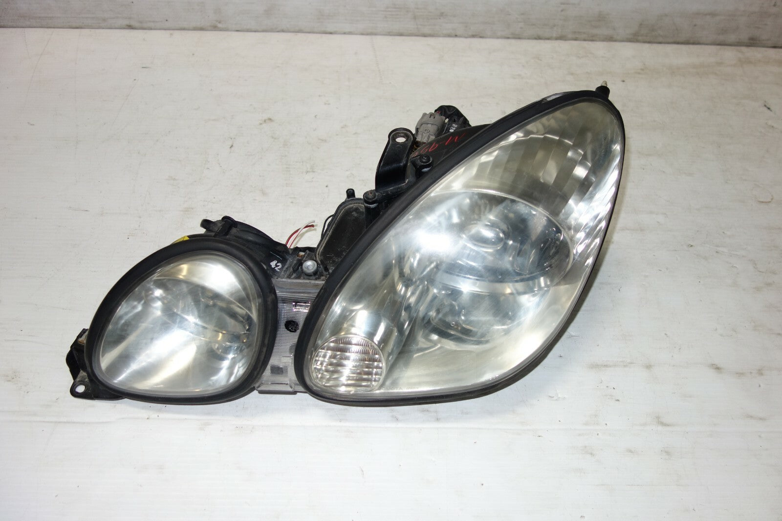 JDM 1998-2005 LEXUS GS300 GENUINE HID HEAD LIGHT LEFT DRIVER SIDE LAMP GS400 OEM