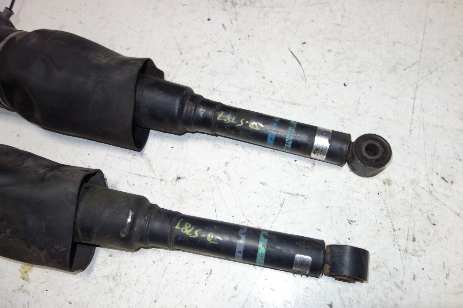 JDM Lexus LS430 Rear Air Shock Strut Absorber Left & Right 2004 2005 2006