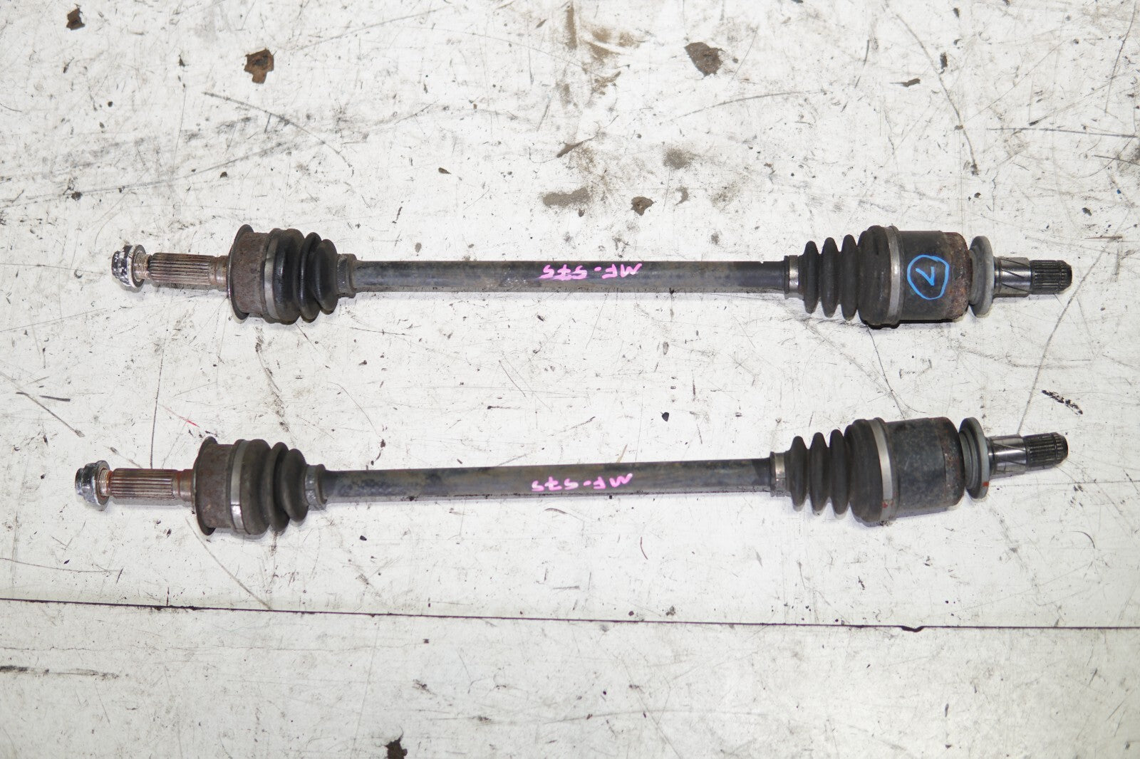 JDM SUBARU IMPREZA WRX  OEM REAR CV AXLE PAIR CV SHAFT LEFT & RIGHT 2002-2007