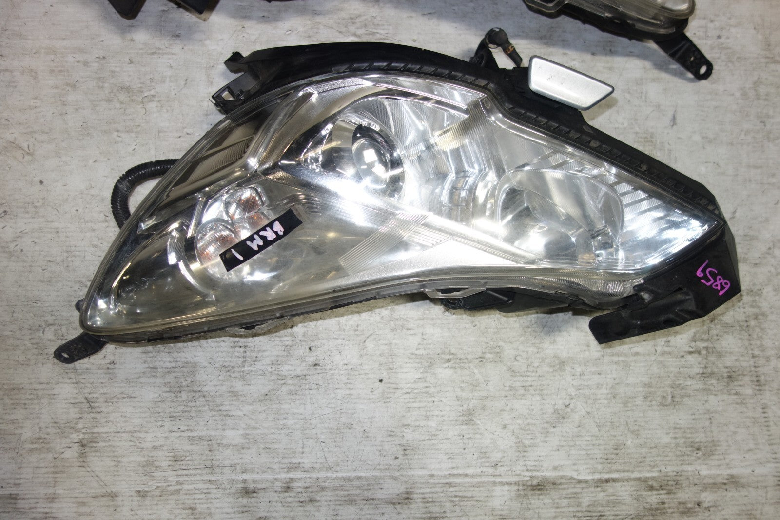 JDM Subaru Outback Headlights Headlamps HID 2010 2011 2012 2013 2014 BR9 BRM