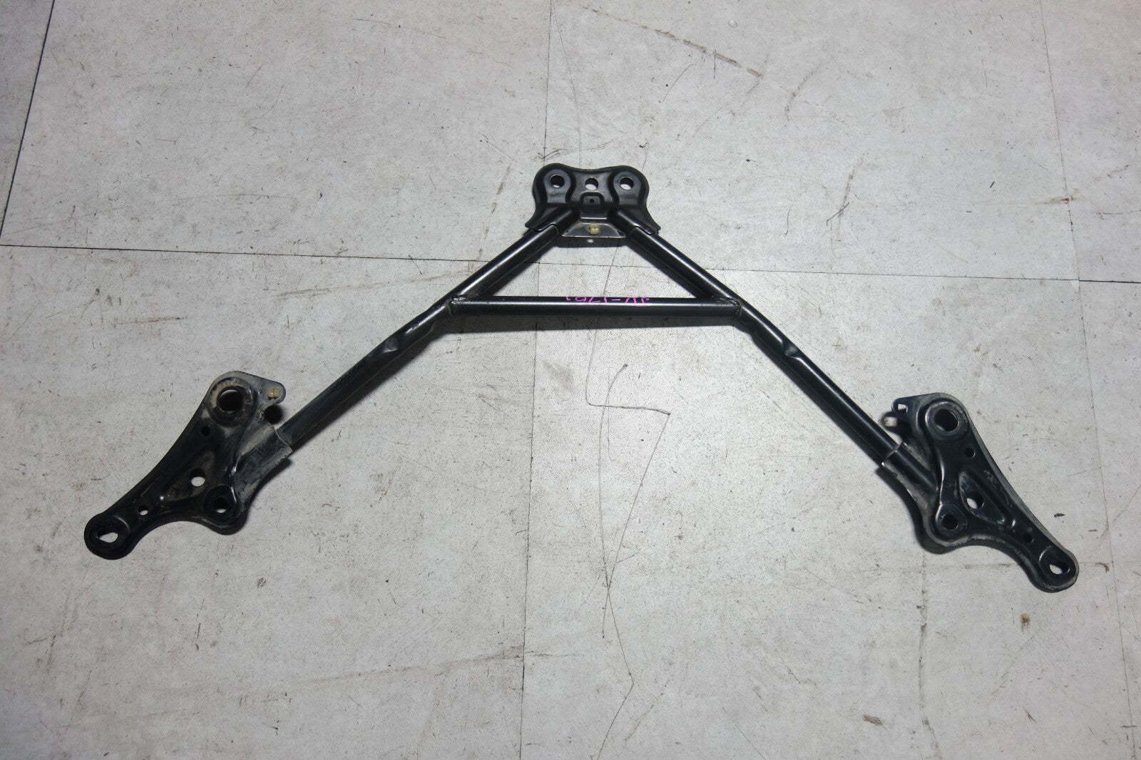 JDM TOYOTA ALTEZZA BRACE UNDER LOWER OEM RHD 2001 2002 2003 2004 2005