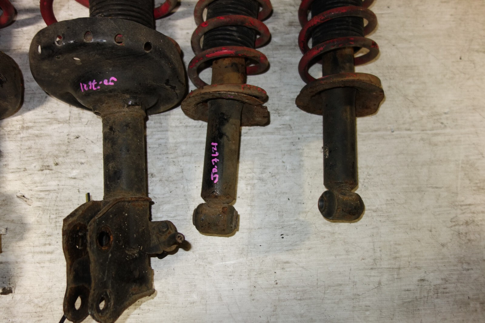 JDM 2005-2009 SUBARU LEGACY STI  SHOCKS FRONT & REAR COIL STRUTS