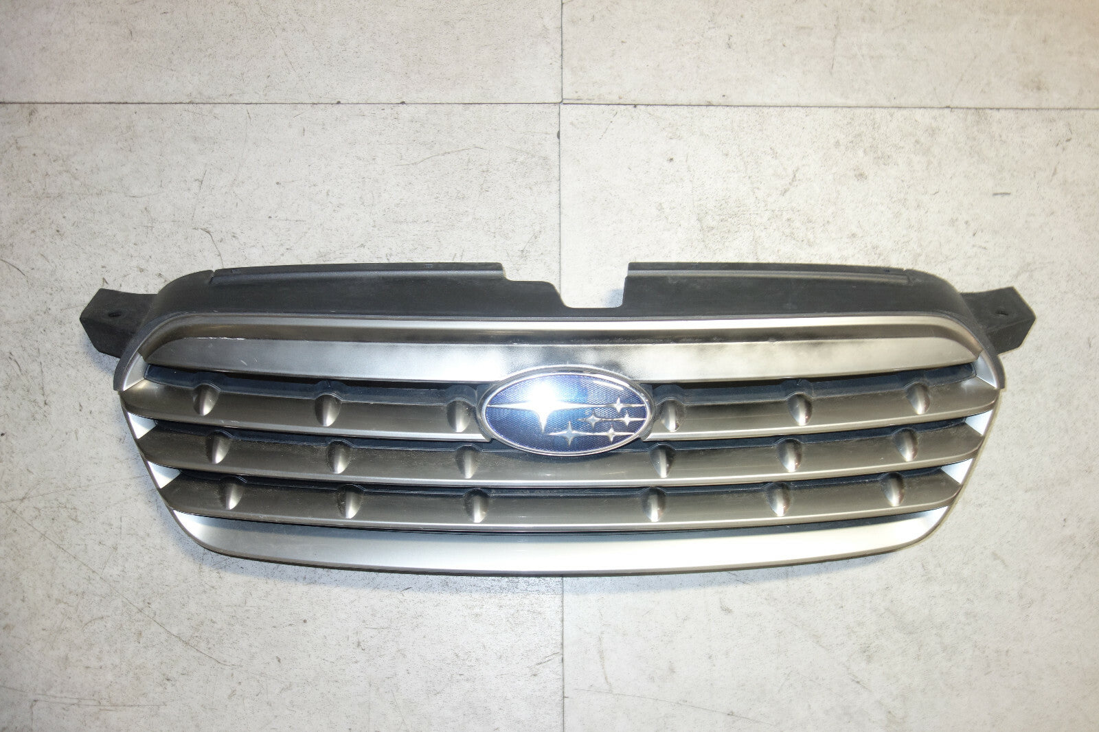JDM Subaru Legacy Outback Grille 2008 2009 91121-ag160 OEM Japan