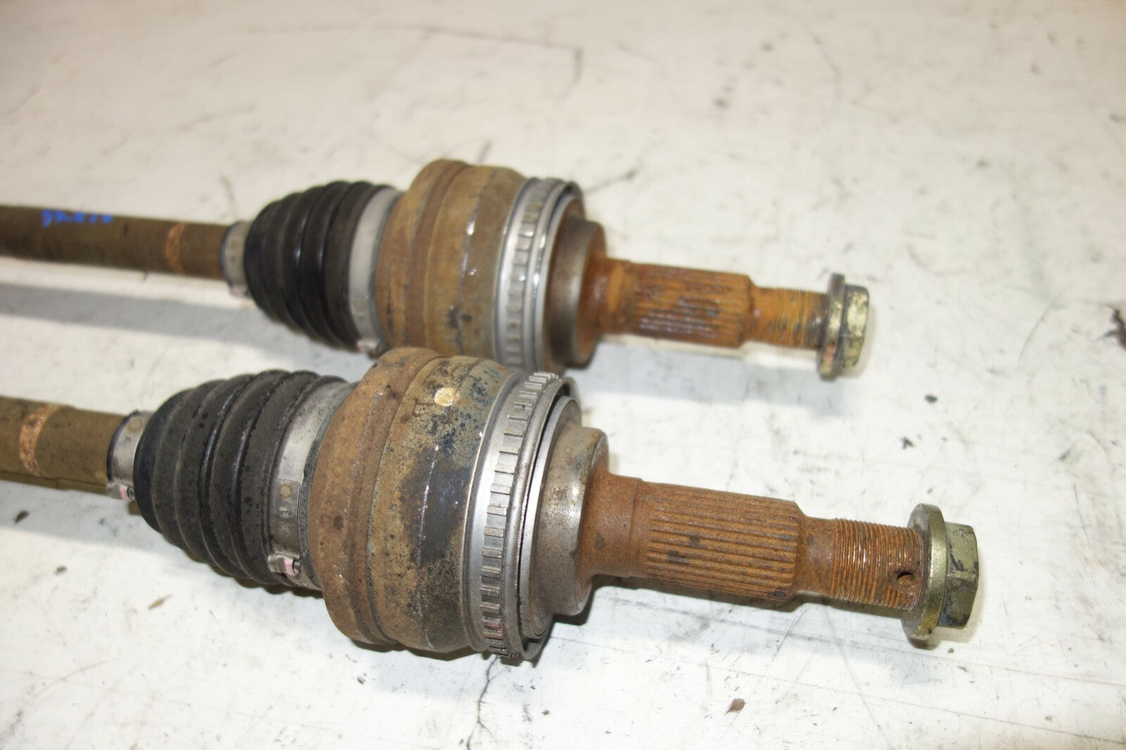 JDM Toyota Altezza Lexus IS300 Rear Axles 2001 2002 2003 2004 2005 SXE10