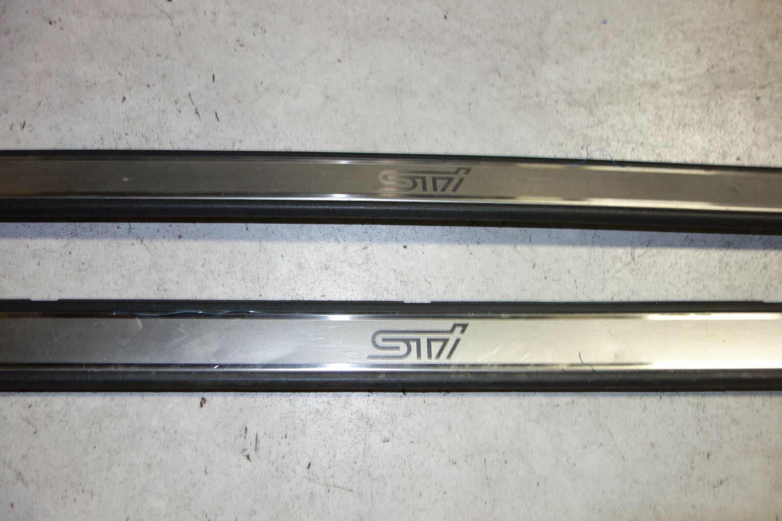 JDM 2008-2012 SUBARU IMPREZA WRX STI GRB OEM DOOR SILLS SCUFF PLATES STEPS SILL