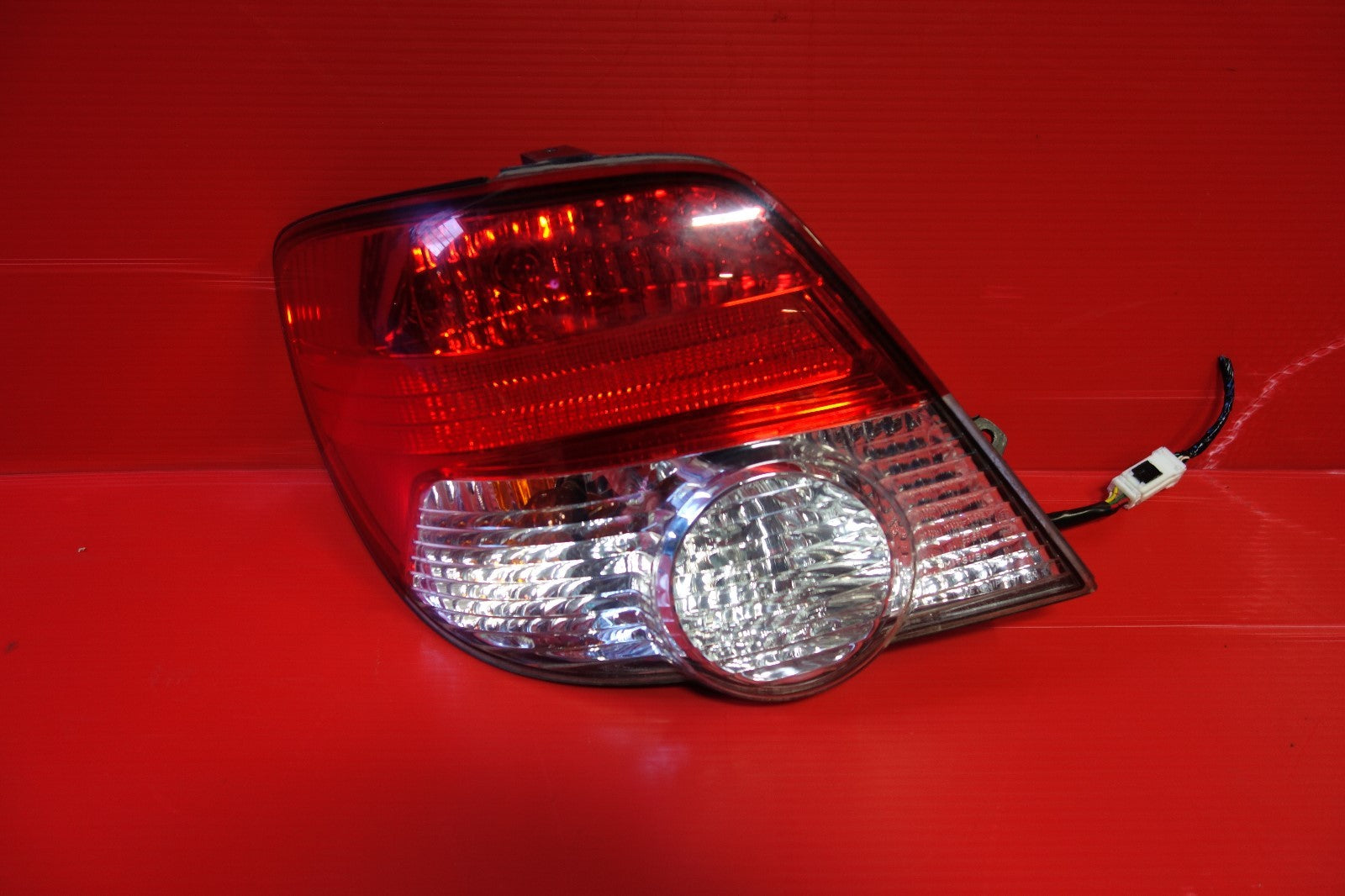 JDM SUBARU IMPREZA WRX RS TS OEM TAIL LIGHT LEFT SIDE LH WAGON 2004-2005