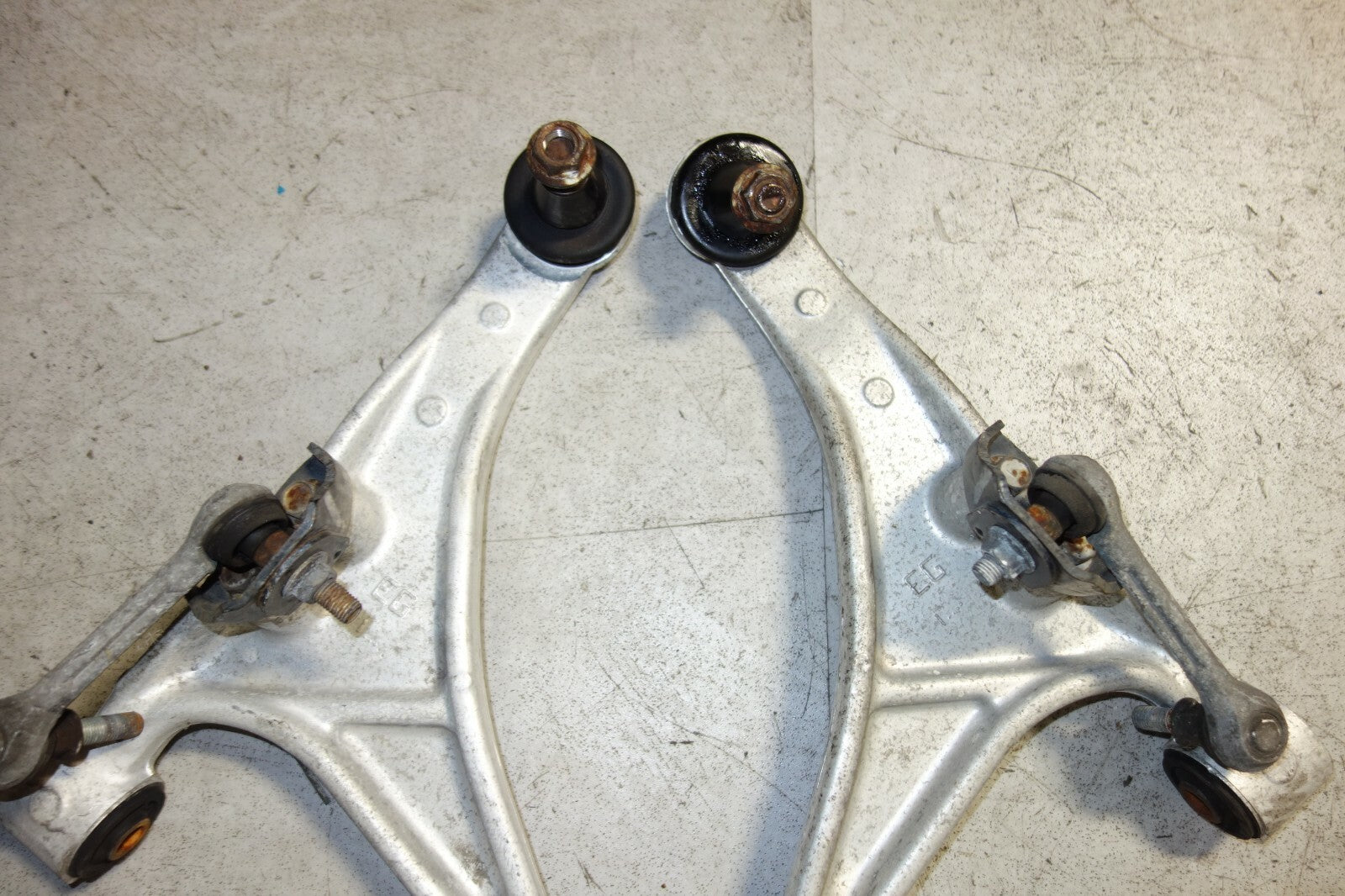 JDM Infiniti M35 M45 Rear Upper Control Arms Suspension OEM Genuine 2006-2010