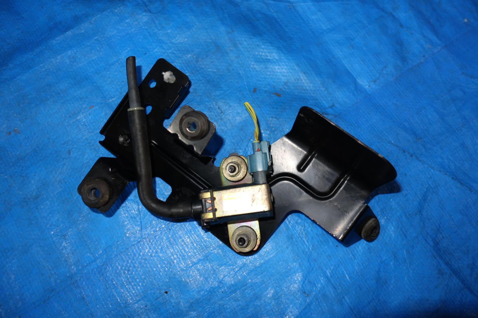 JDM Subaru Impreza WRX GDB STi EJ20 EJ207 Turbo Boost Solenoid Part# 16102AA360