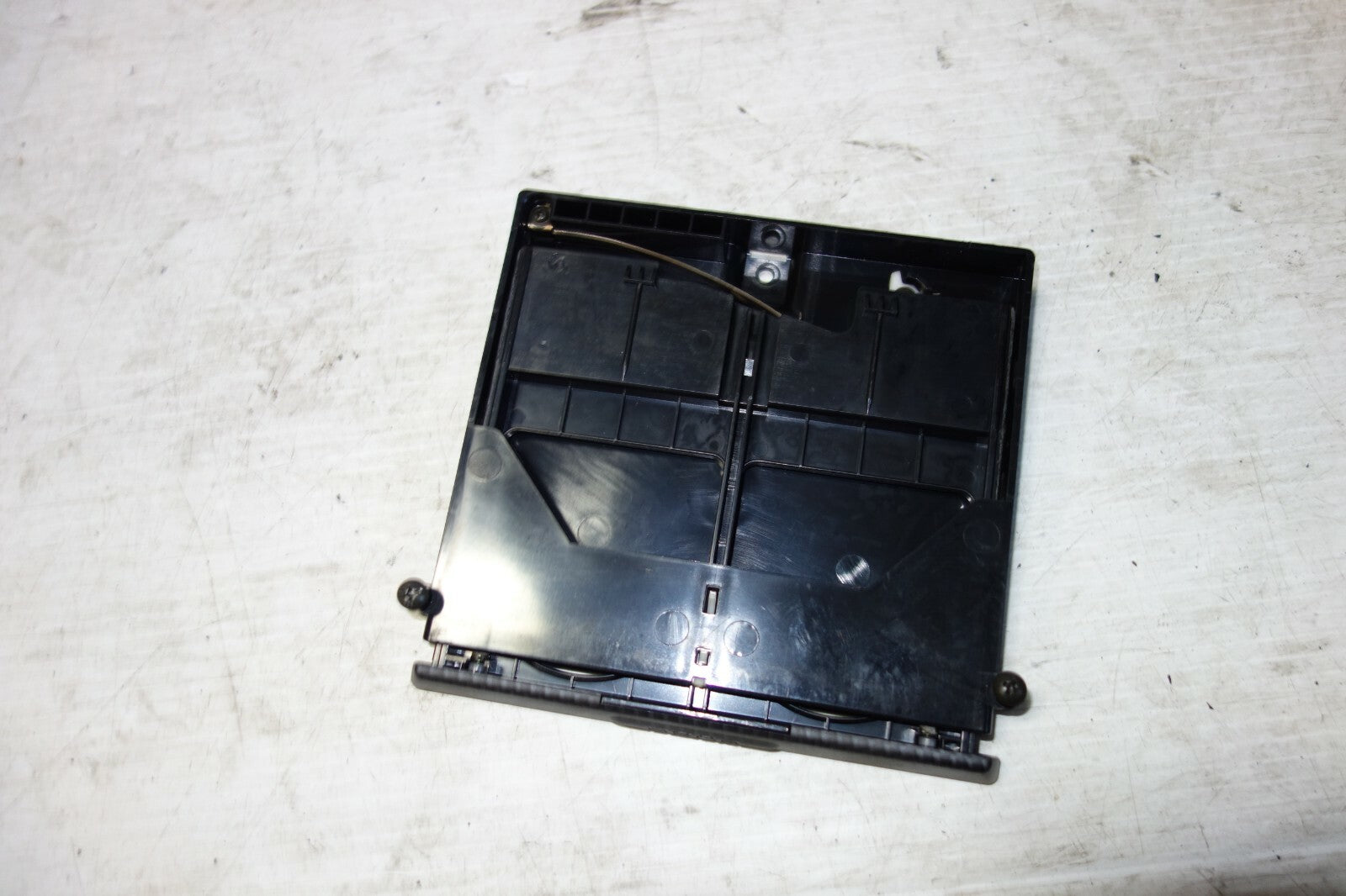 JDM 1994-2001 ACURA INTEGRA TYPE R DC2 OEM CENTER CONSOLE CARBON CUP HOLDER