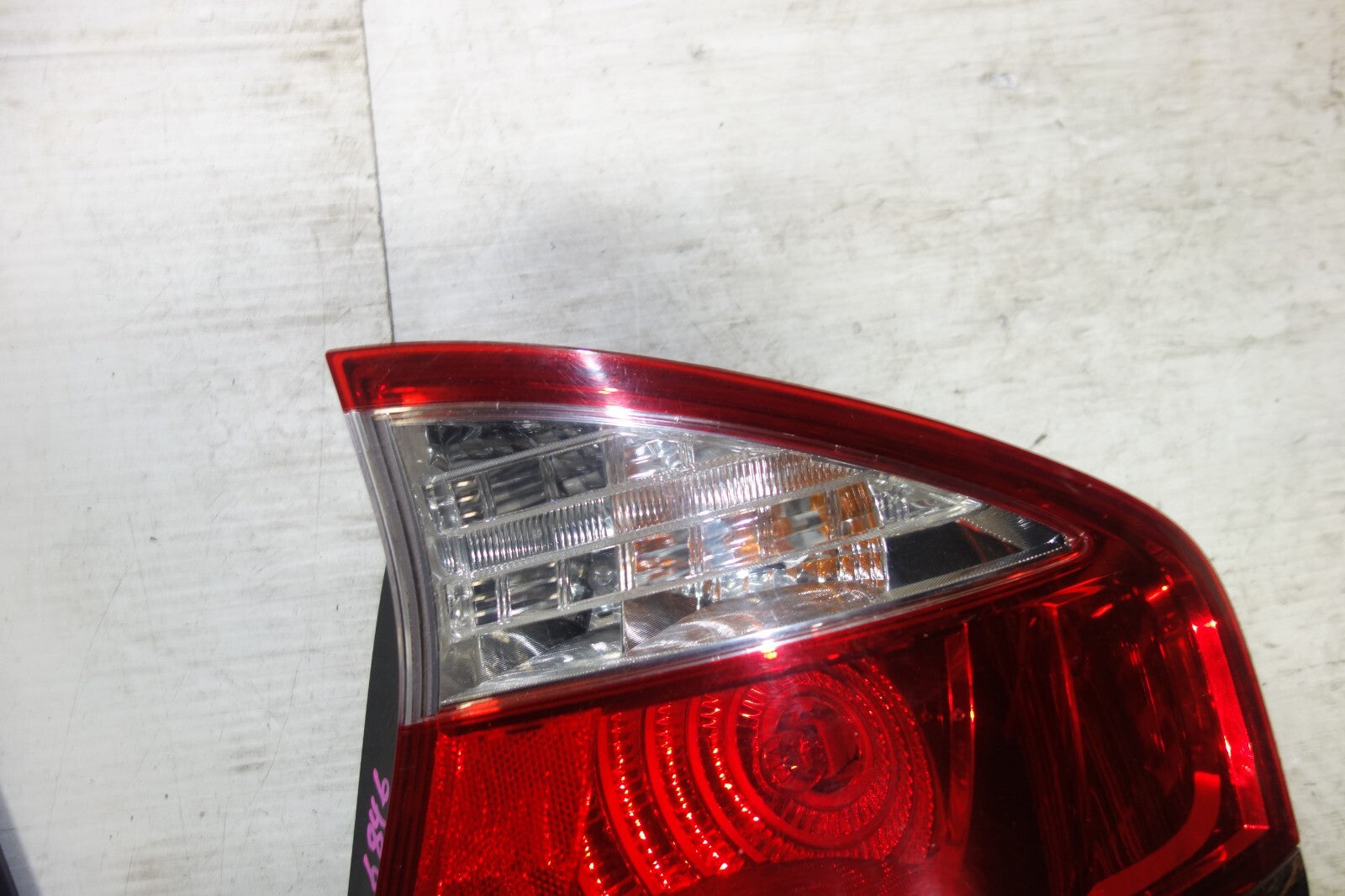 JDM SUBARU LEGACY BL5 OEM USED TAIL LIGHTS  LAMPS 4 DOOR SEDAN 2005-2009