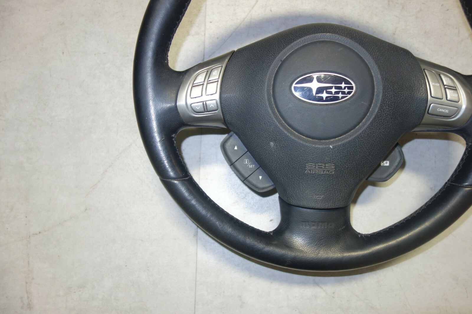 JDM Subaru Legacy Outback MoMo Steering Wheel OEM 2005-2009 Japan