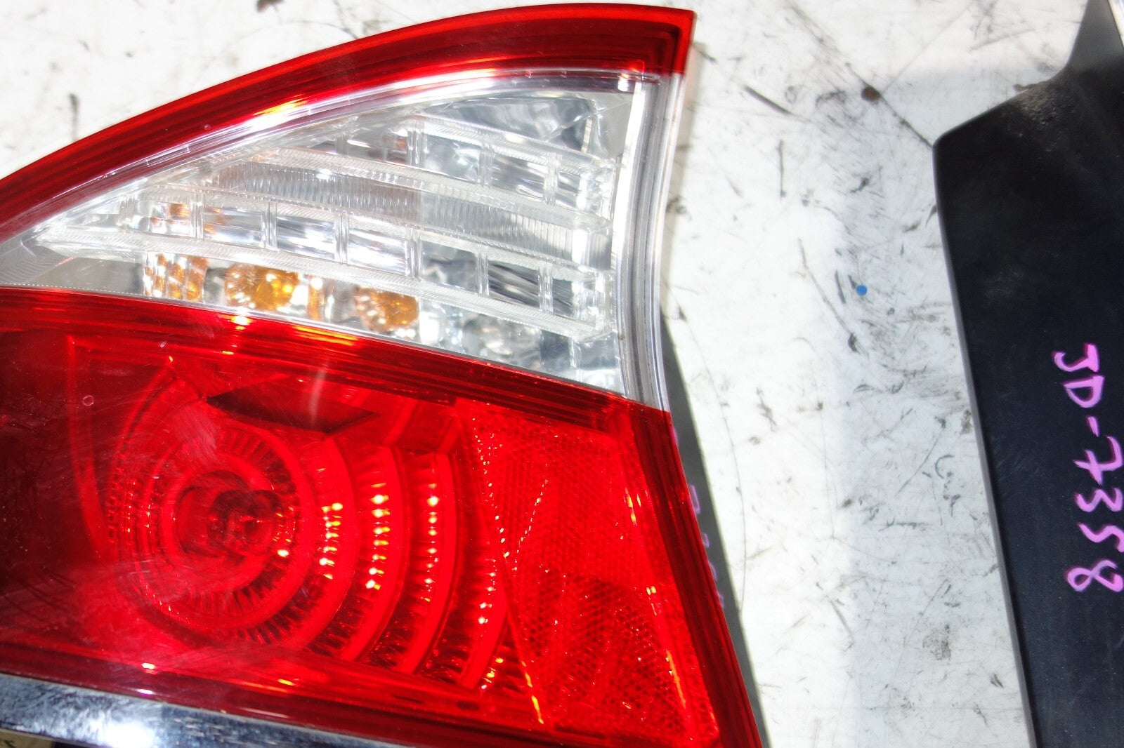 JDM SUBARU LEGACY BL5 OEM USED TAIL LIGHTS  LAMPS 4 DOOR SEDAN 2005-2009