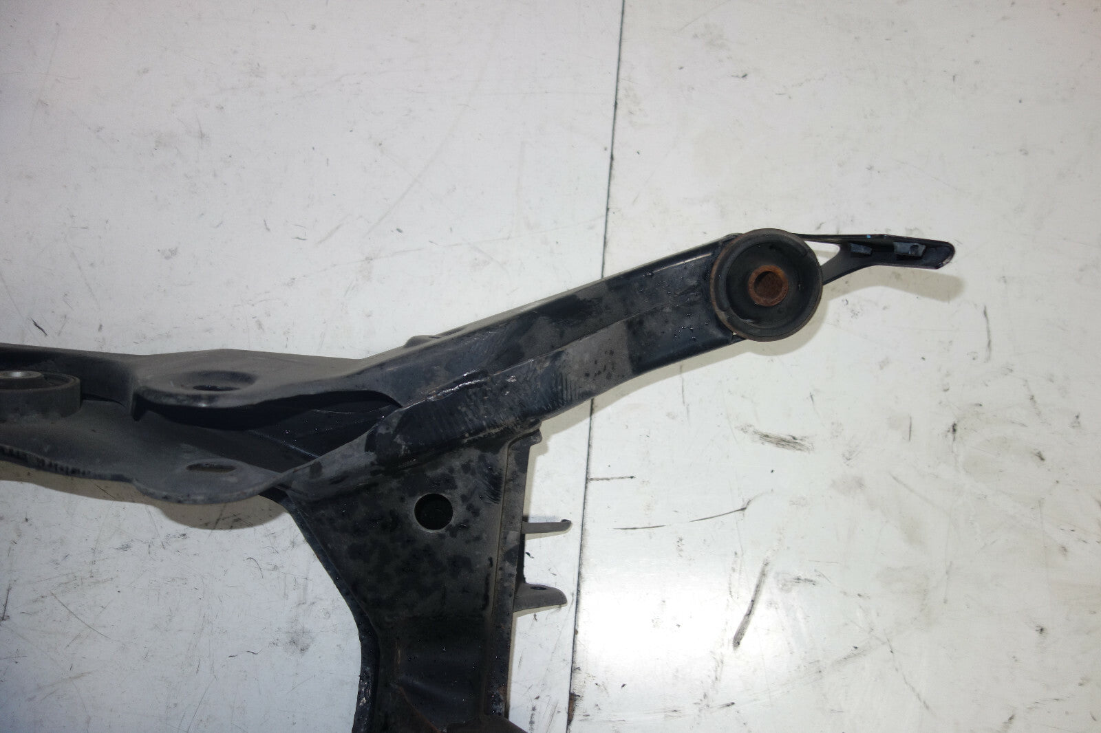 JDM Subaru Legacy GT Subframe Rear Sub Frame Brace Cradle 2005-2009 Cross Member
