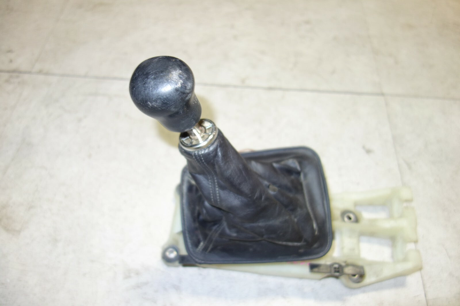 JDM Toyota Celica Shifter Box Shift Knob Boot Manual 2001-2005 2ZZ OEM Japan