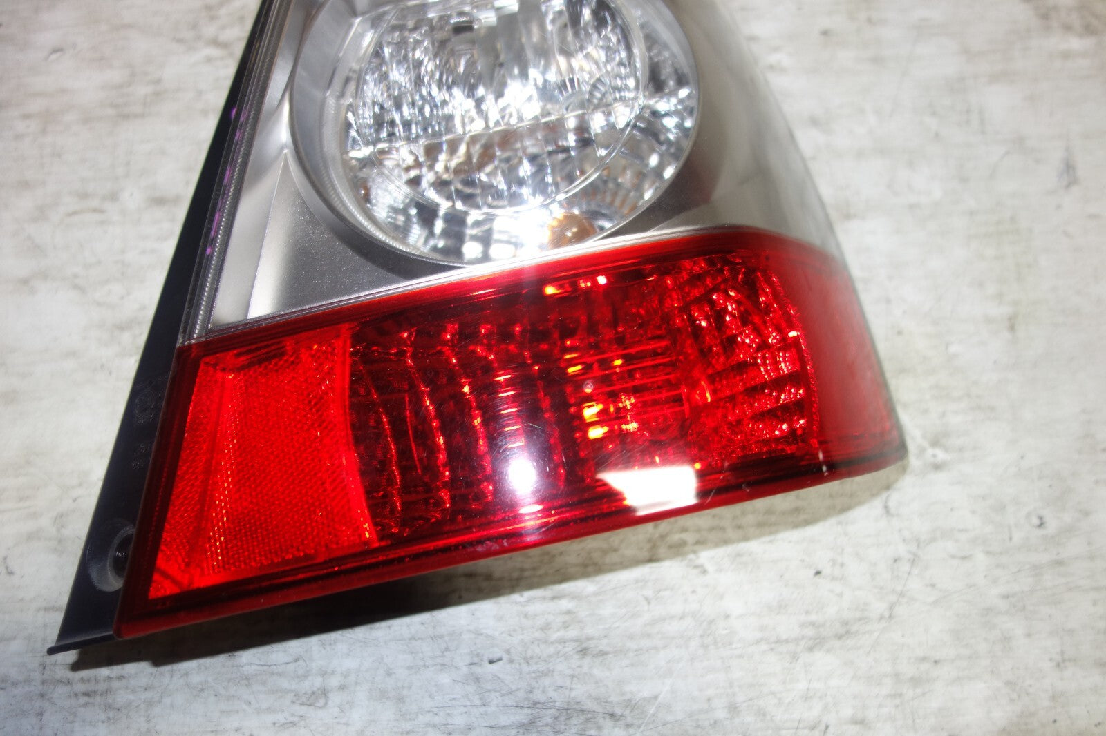 JDM Subaru Forester Tail Lights Taillamps Taillights 2006 2007 2008 Left & Right