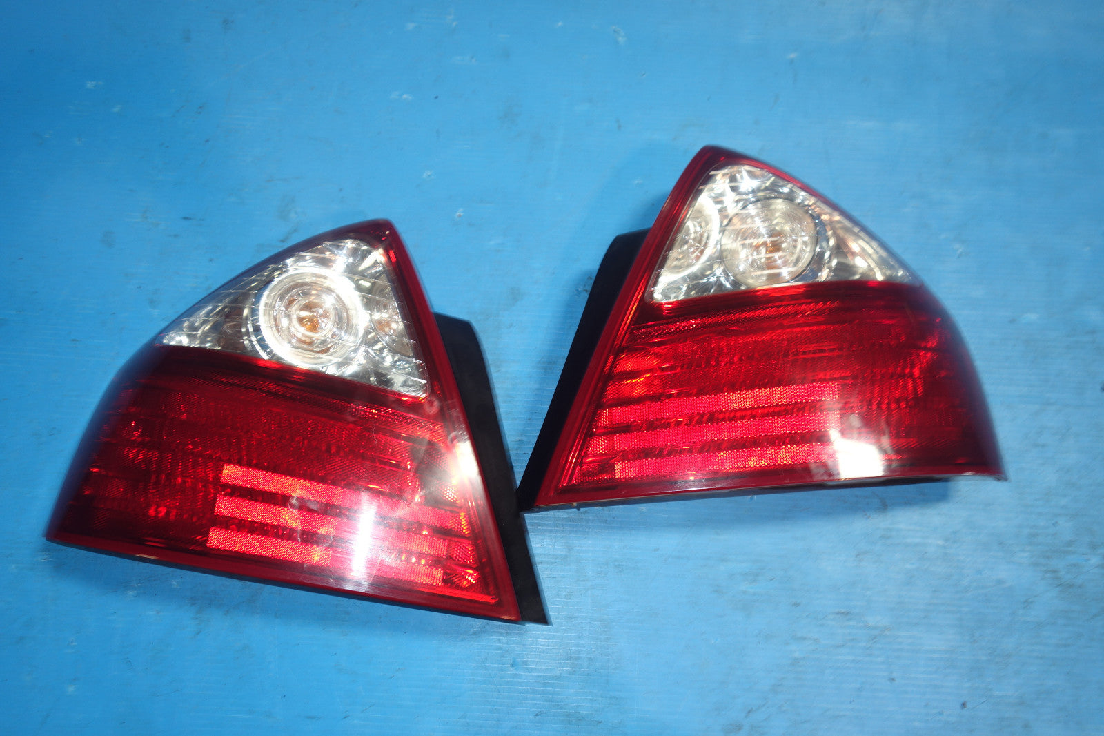 JDM INFINITI M35 M45 FUGA OEM TAIL LIGHTS LEFT & RIGHT  2006-2010 # 5007