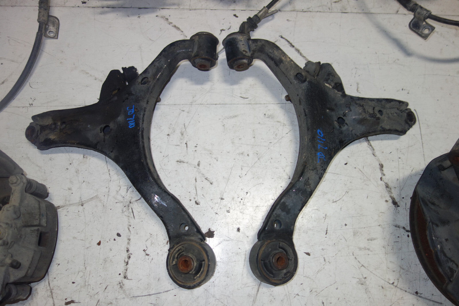 JDM Acura RSX DC5 5 Lug Brake Calipers Spindles Hub Trailing Arm 2002-2006 Civic