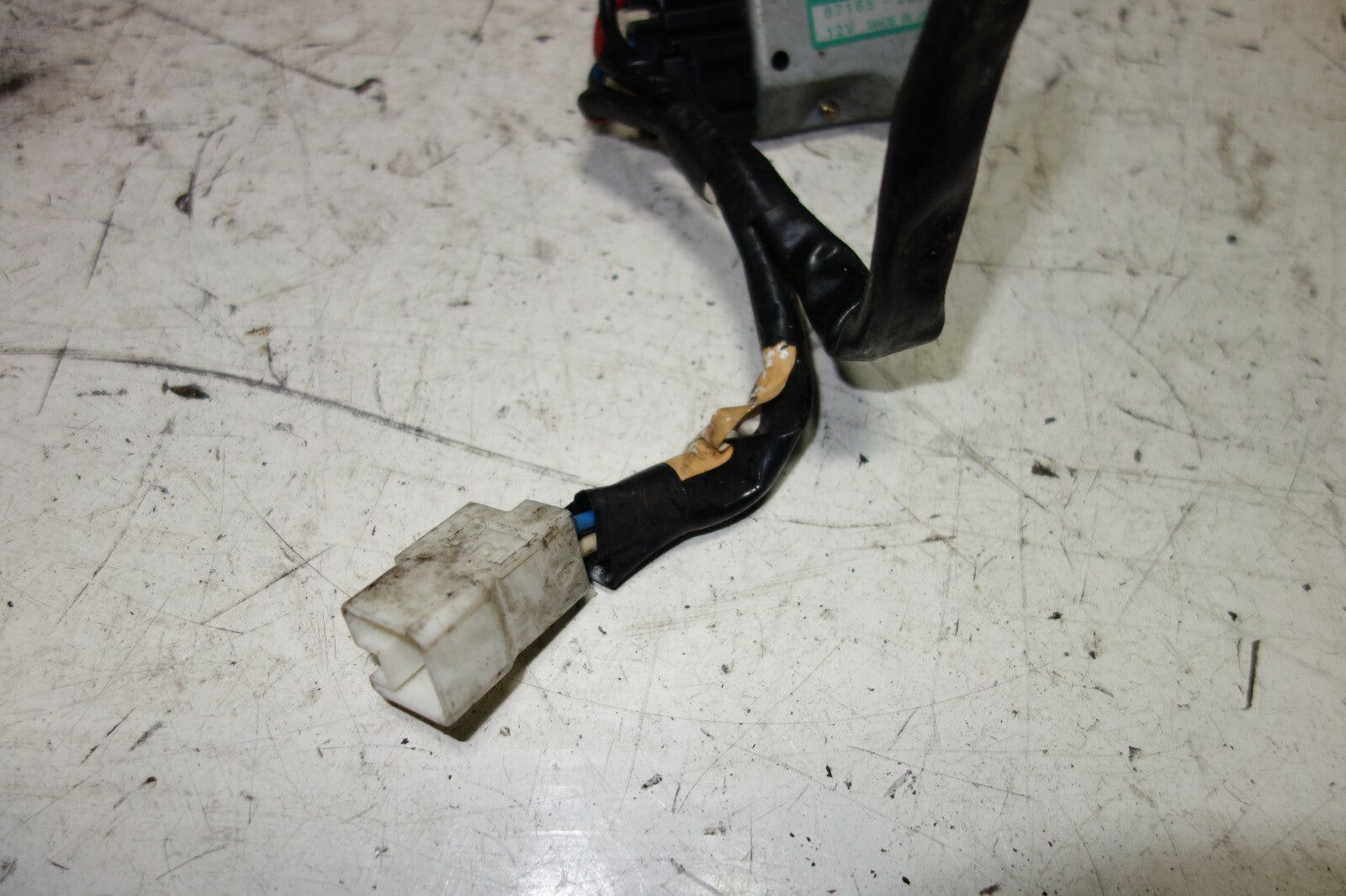 JDM Lexus GS300 GS400 GS430 Blower Motor Resistor Module 87165-22040 | 1998-2005