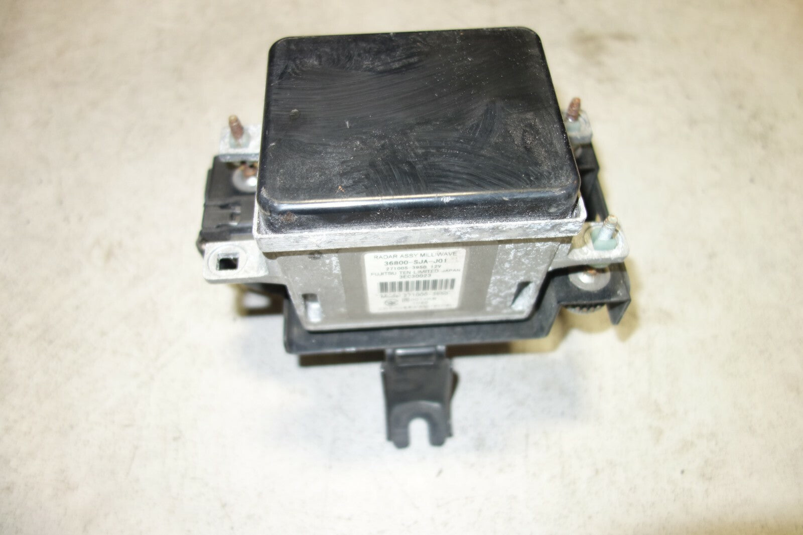 Acura RL Radar Assembly Cruise Sensor Milliwave OEM 2005 2006 2007 2008