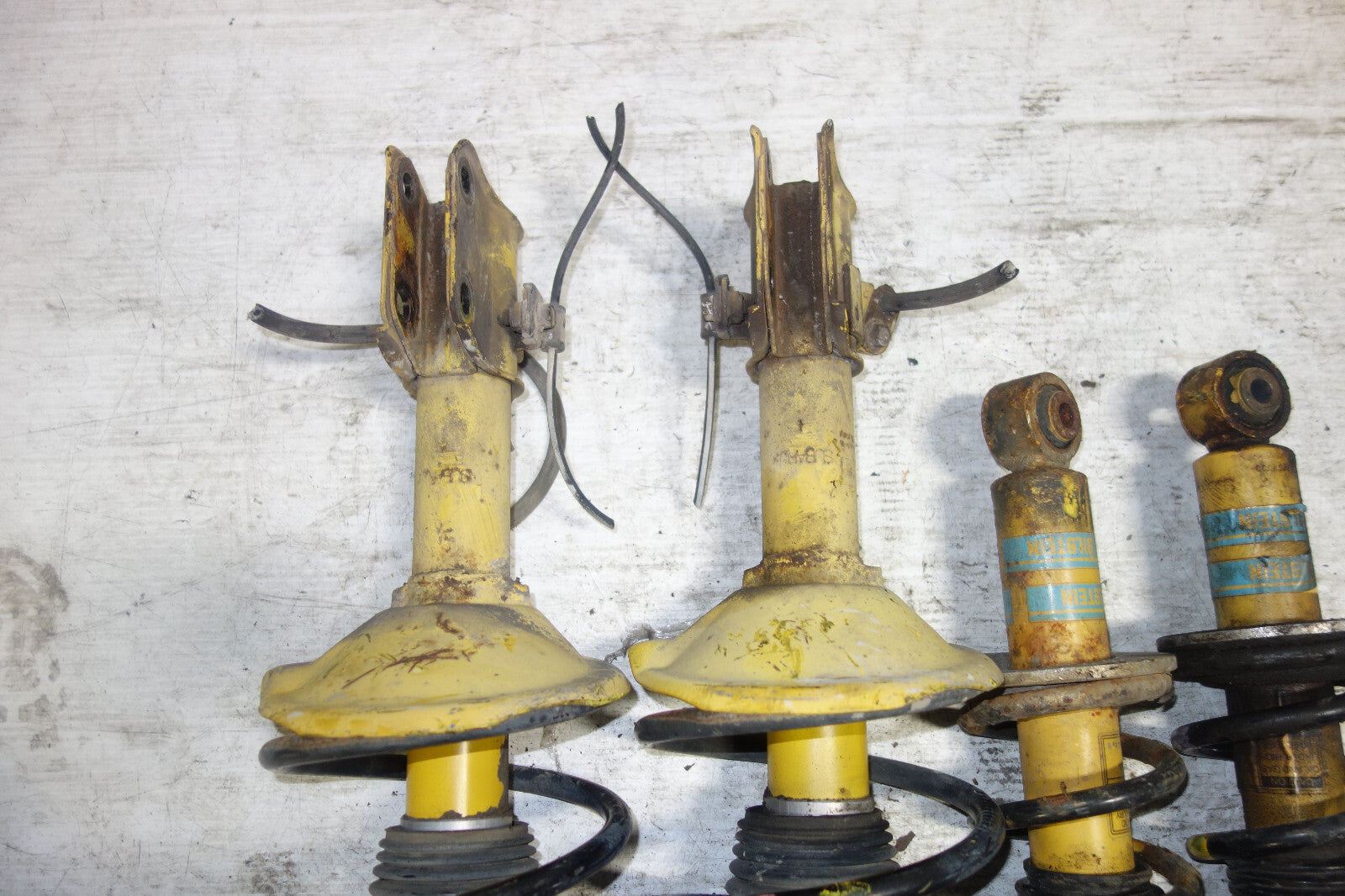 JDM Subaru Legacy Bilstein Front Shocks Coil Springs Strut Suspension 1998-2004