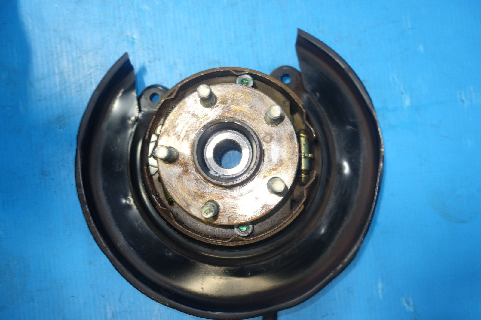 2005-2009 JDM Subaru Legacy Outback Rear Left Spindle Hub Knuckle Bearing 5X100