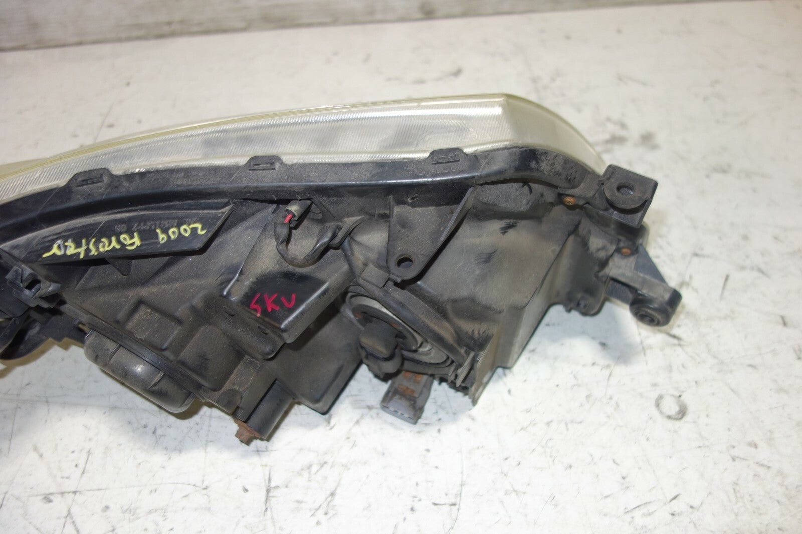 Subaru Forester Genuine Front Left Headlight Head Light SH5 2009-2013