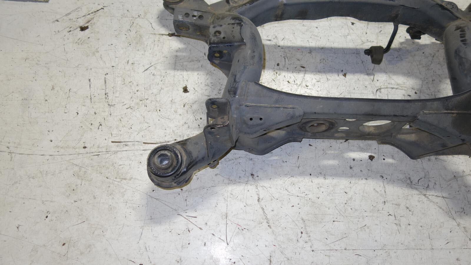 JDM 2001-2005 LEXUS IS300 REAR DIFFERENTIAL SUBFRAME CRADLE CROSSMEMBER 3S BEAMS