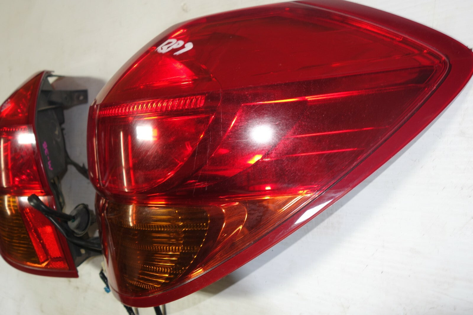 JDM 2005-2009 SUBARU LEGACY OUTBACK KOUKI OEM USED TAIL LIGHTS  TAIL LAMPS