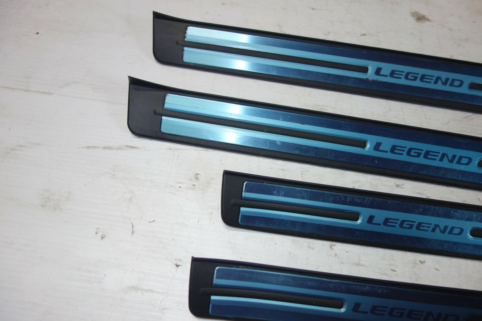 JDM ACURA RL HONDA LEGEND KB1 OEM DOOR SILLS TRIM SCUFF PLATES SIDE STEPS 05-08