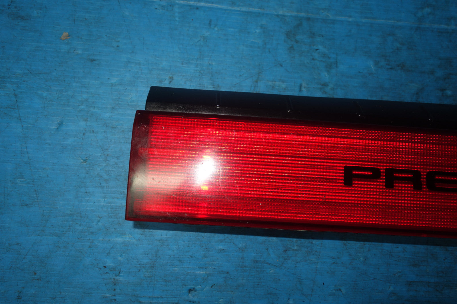 JDM Honda Prelude OEM Rear Center Garnish Ba4 BA5 1990 1991 Red #5155