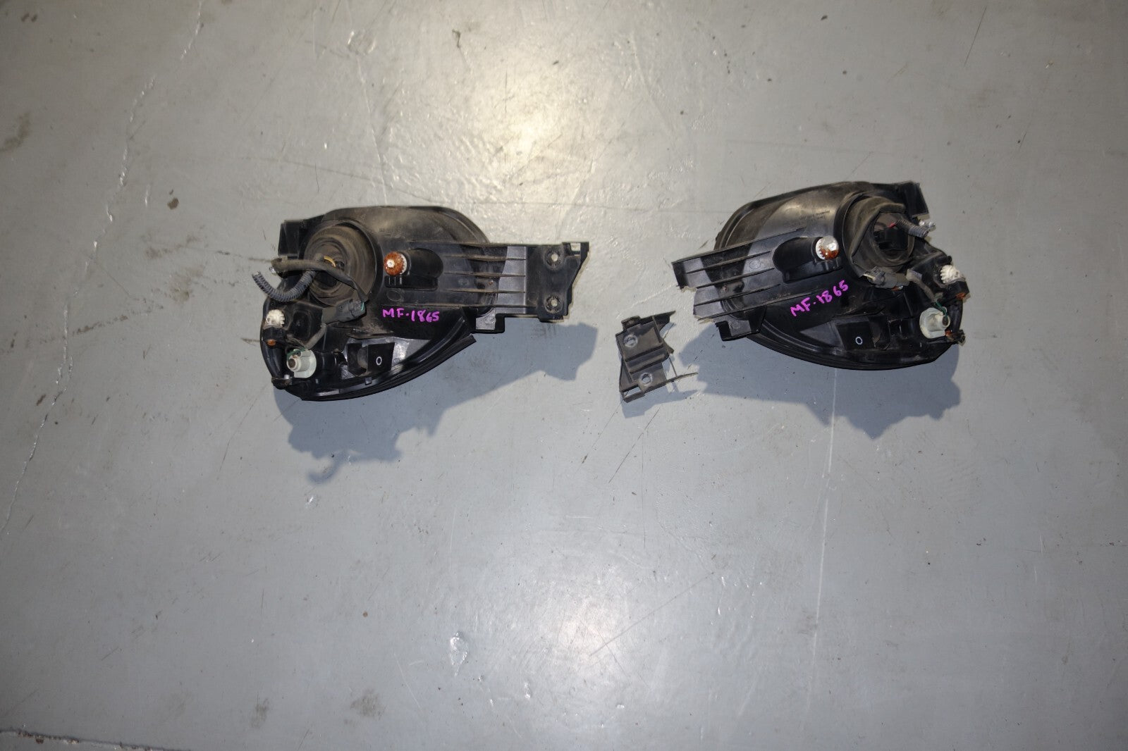 JDM SUBARU GENUINE IMPREZA WRX STi V7 HEAD LIGHTS OEM BUGEYE VERSION V7 LAMPS