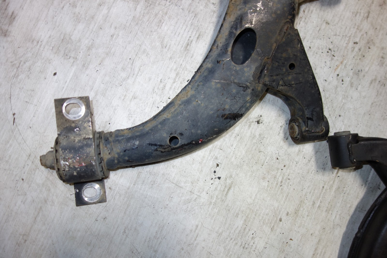 JDM 1993-2001 SUBARU IMPREZA WRX GC8 OEM FRONT LOWER CONTROL ARM SUSPENSION