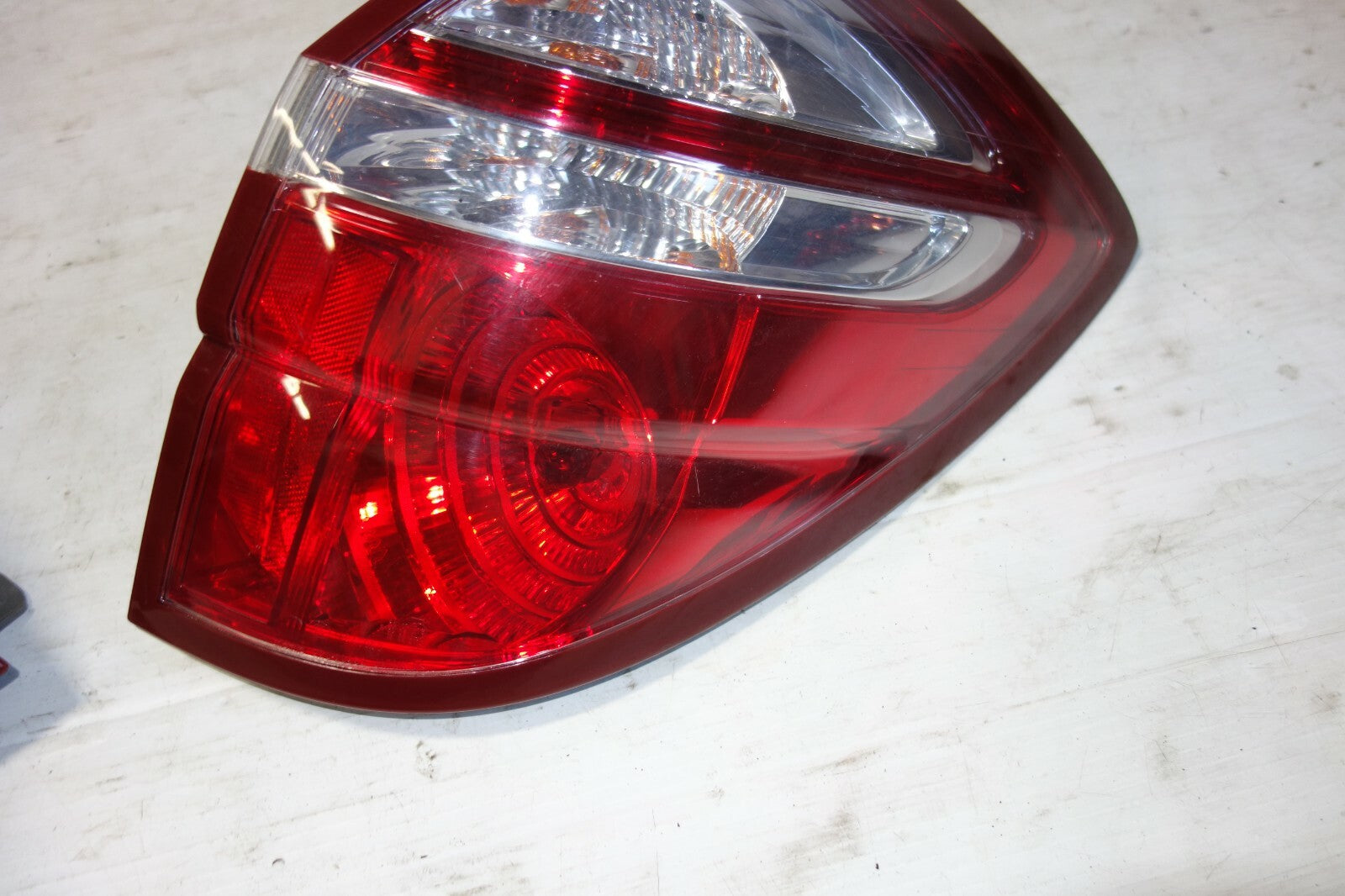 JDM 2005-2009 SUBARU LEGACY OUTBACK KOUKI OEM USED TAIL LIGHTS TAIL LAMPS