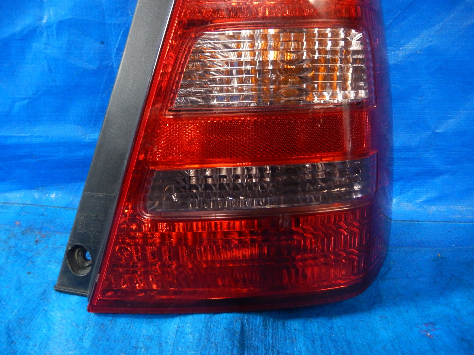 JDM Subaru Forester XT XS X SG5 OEM Rear Right Tail Light Lamp RH 2003-2005