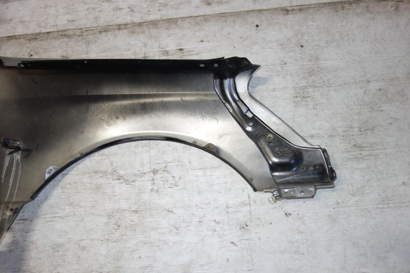 JDM 2001-2003 LEXUS LS430 TOYOTA CELSIOR FENDER LEFT DRIVER SIDE OEM 2001-2003
