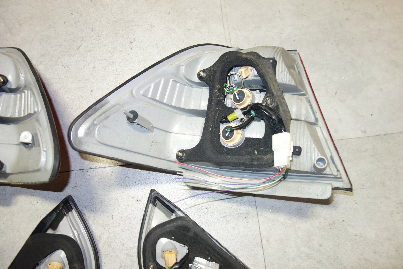 JDM Lexus LS430 Toyota Celsior Taillights Taillamps Trunk Lights 2001 2002 2003