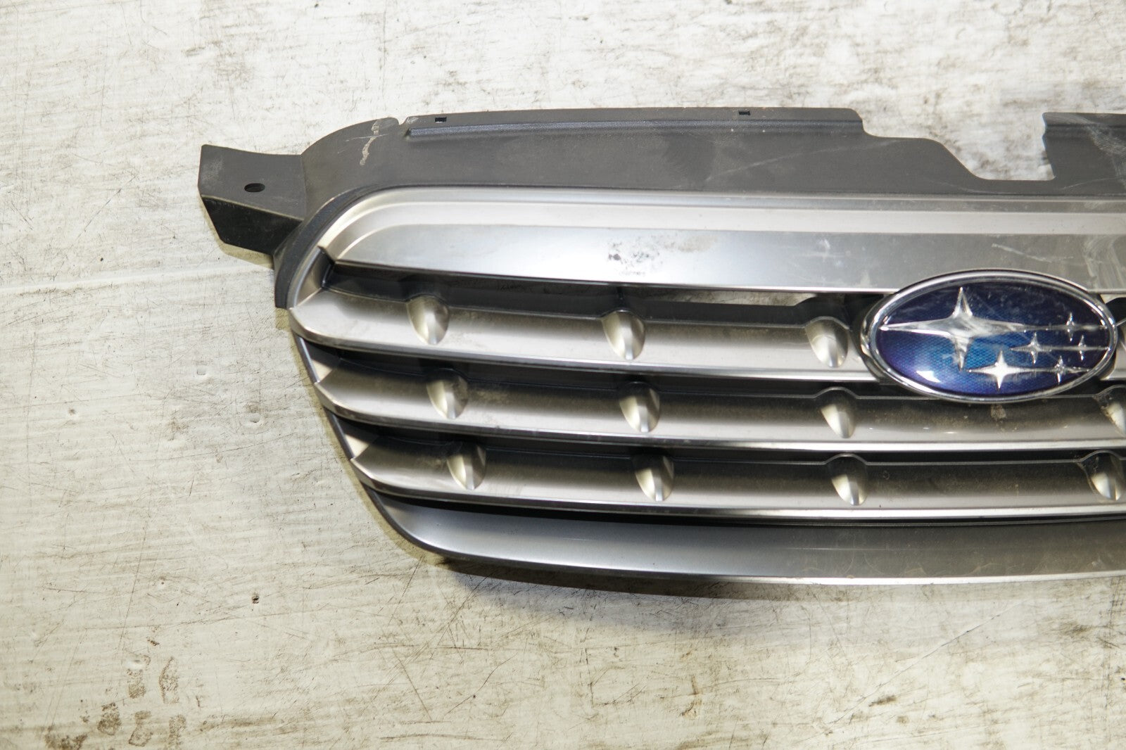 JDM Subaru Legacy Oem Grille BP5 BL5 2008-2009 MF-452
